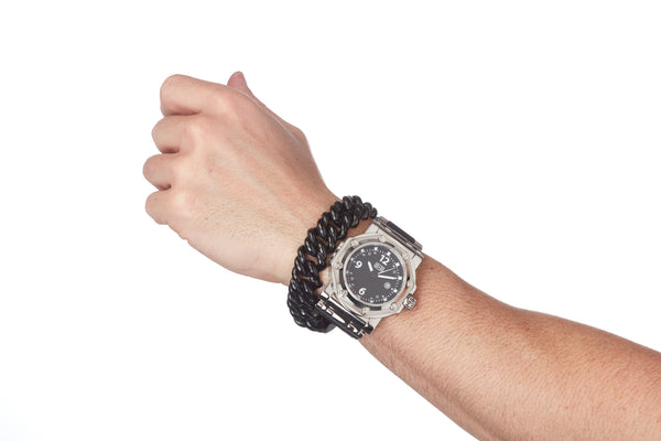 UTICA all black bracelet